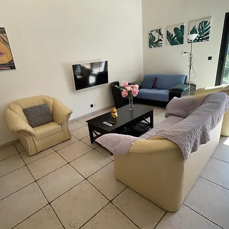 Holiday home Alpilles & Piscine - Oliveraie Bio Mas De Cargane Entressen